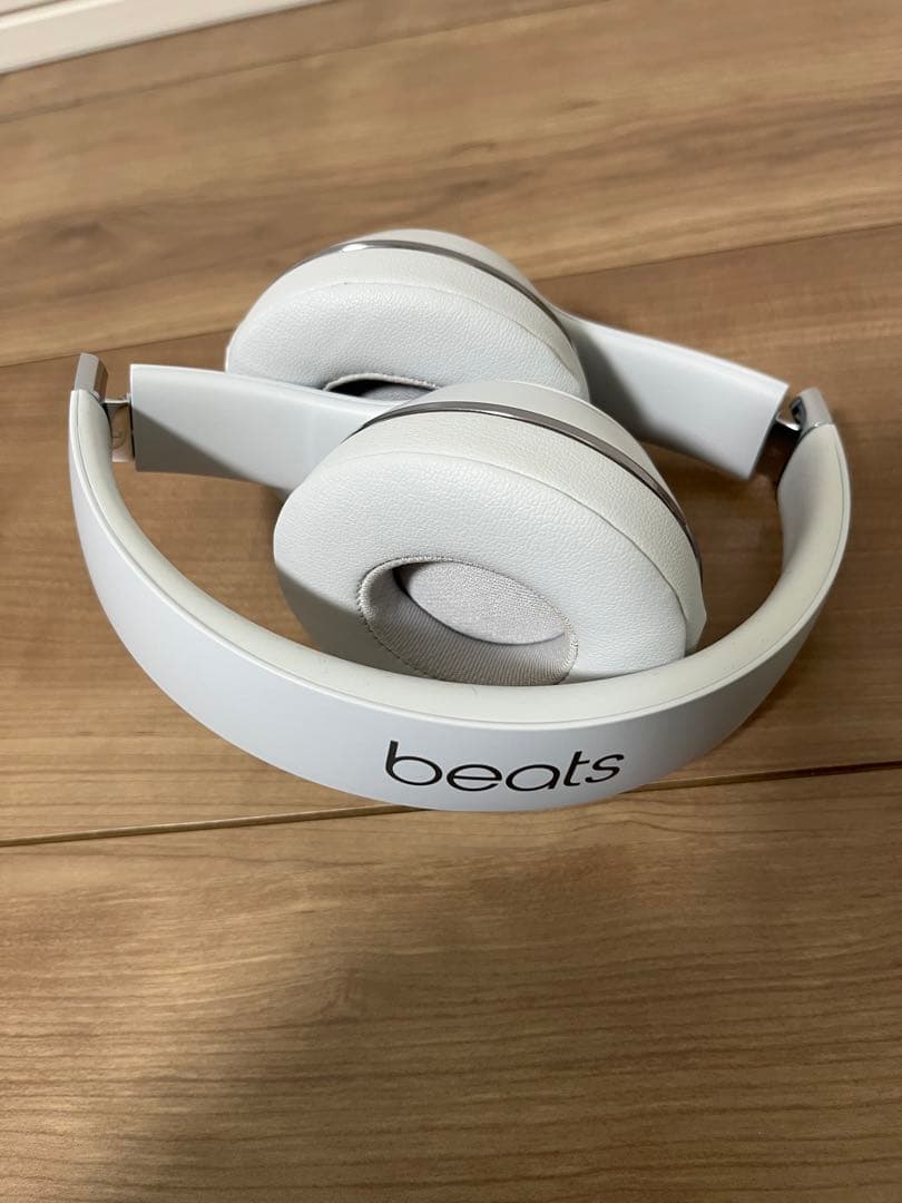 beats solo3 wireless ホワイト
