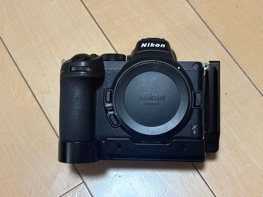 NikonZ5 ボディ　ミラーレスカメラ　smallrig