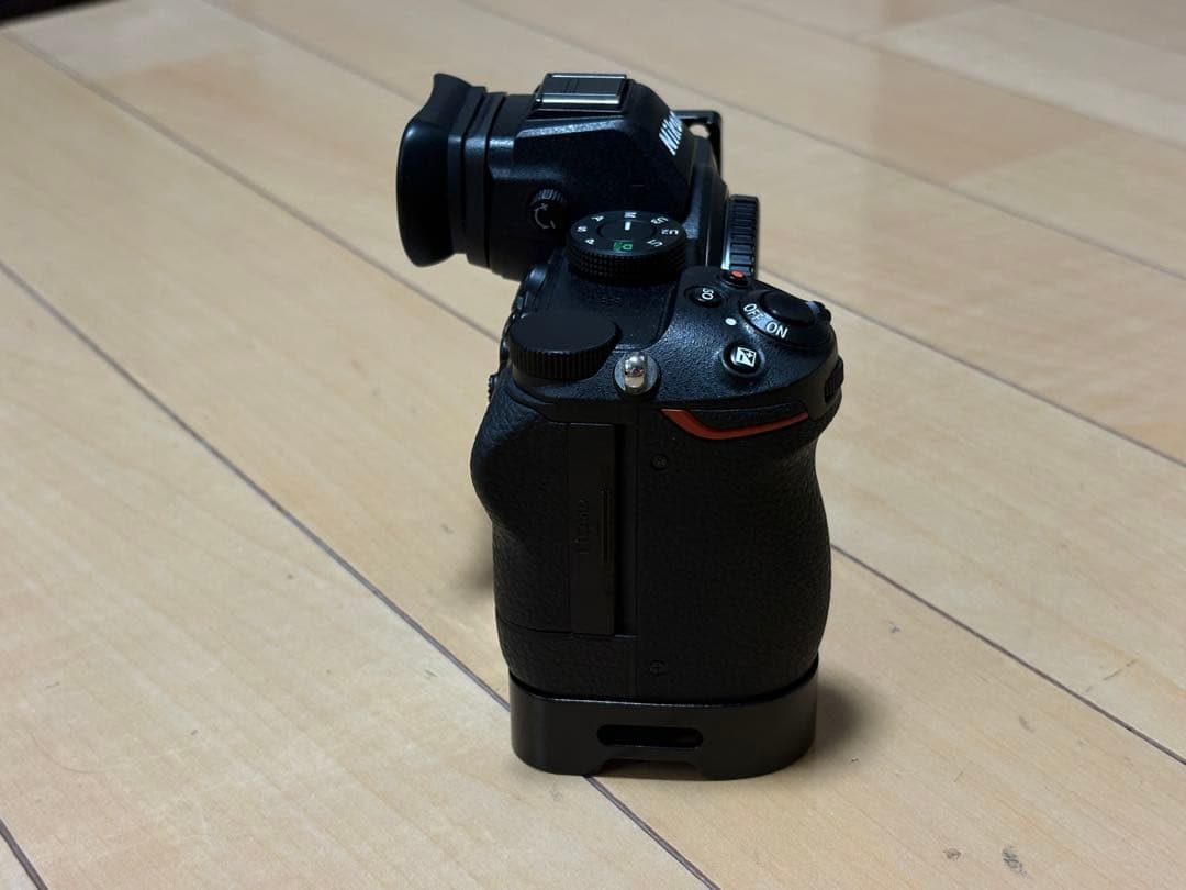 NikonZ5 ボディ　ミラーレスカメラ　smallrig