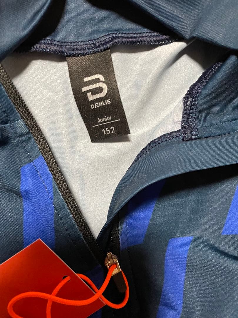 クロスカントリーツーピーJr.１５２センチ