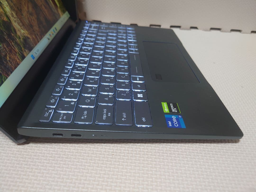 MSI Prestige 14型/i7-1195G7/GTX1650/1.3kg