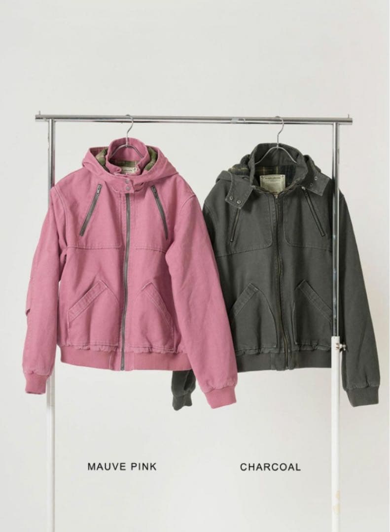 ジップアップフード付き ボンバージャケット TINA：JOJUN新品未使用