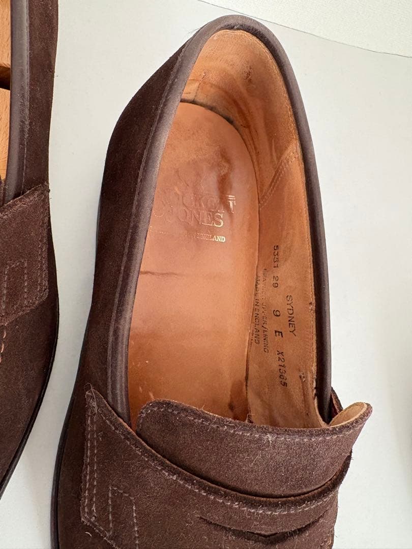 Crockett & jones ローファー。 代表的なSYDNEYモデル