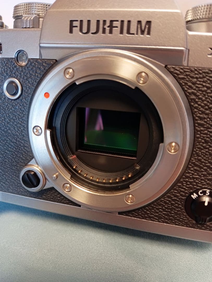 美 品 FUJIFILM X-T3 シルバー 本体 バッテリー2個付き