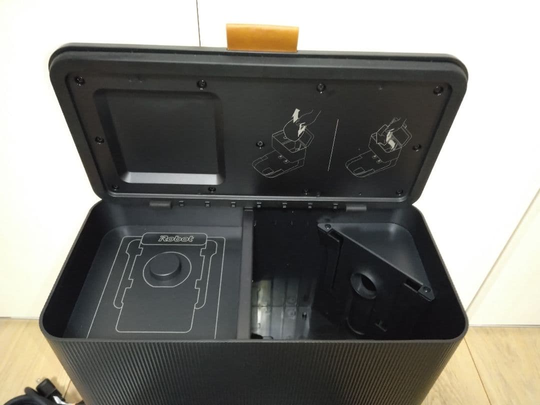 【使用半年　ルンバjシリーズ用】クリーンベース（2023/12）C