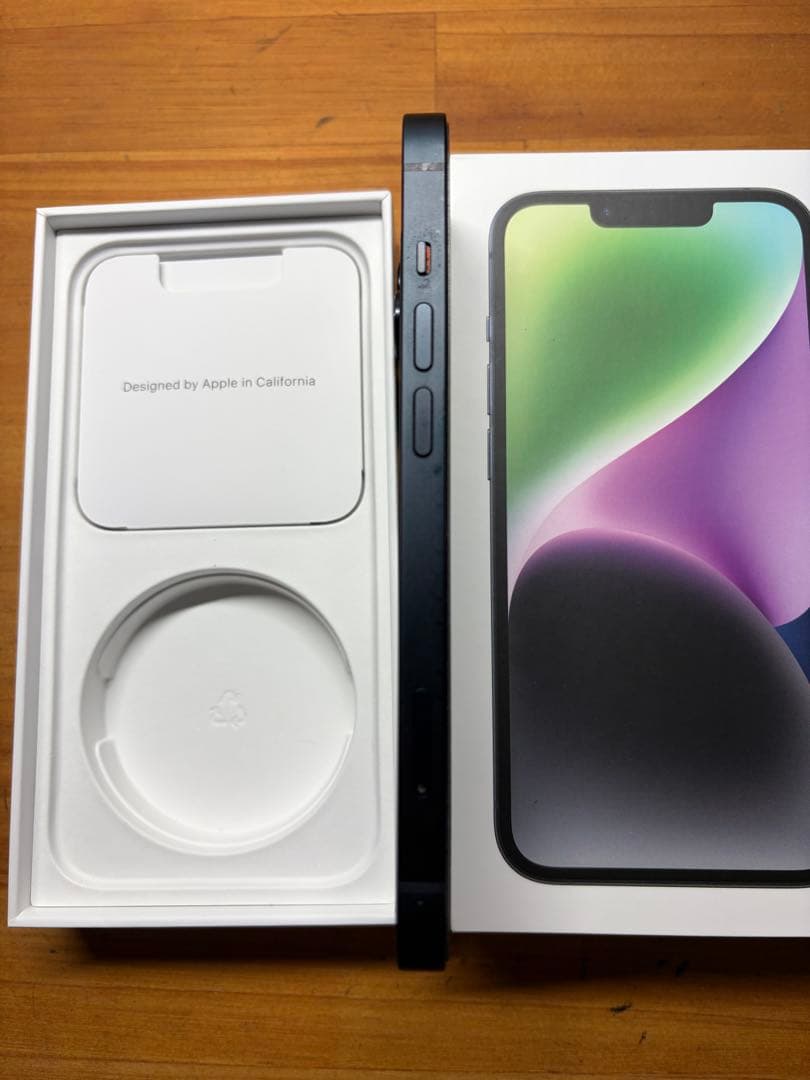 Apple iPhone 14 256GB ミッドナイト SiMフリー