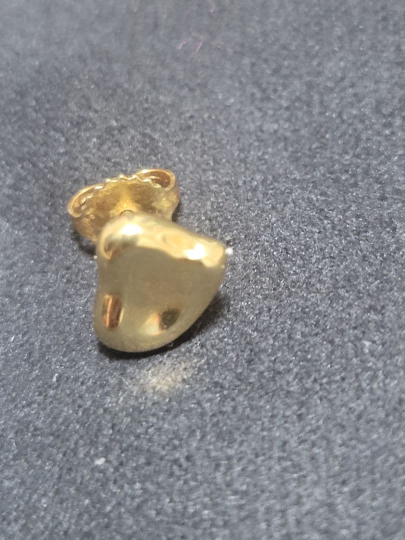 TIFFANY & Co. 片耳 K18 ハート型 ピアス(片耳用)