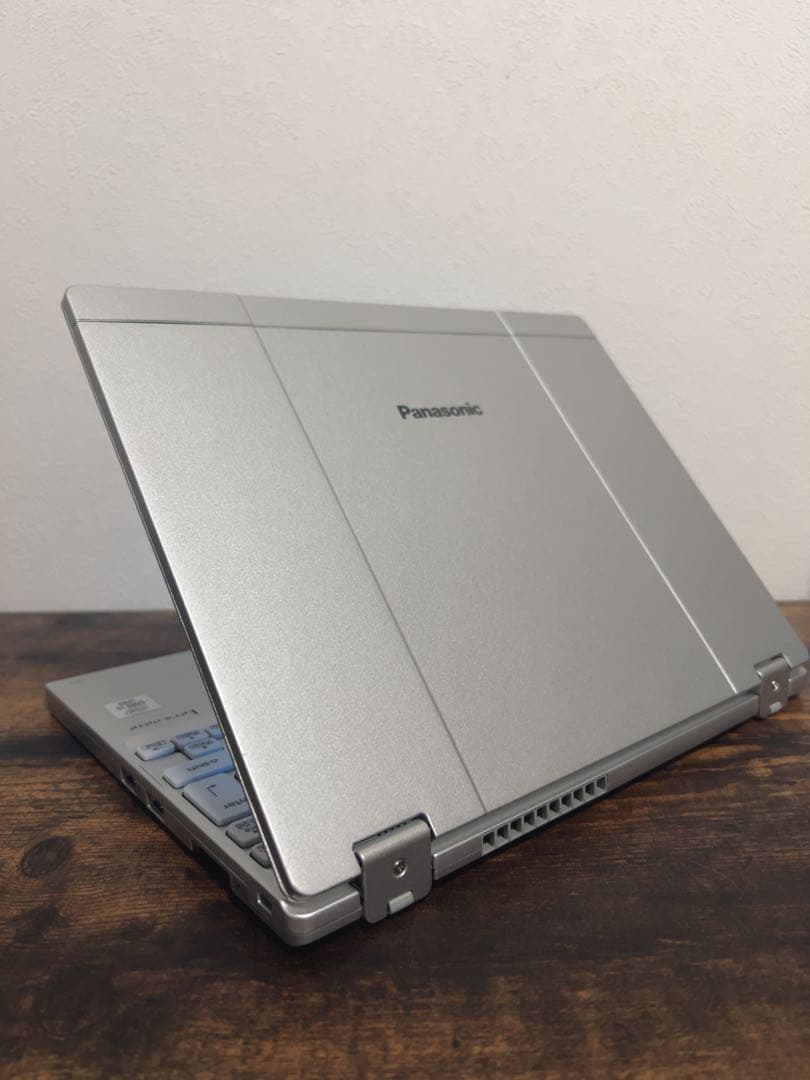 美品✨QV9 レッツノート16GB SSD256 オフィス2024付き