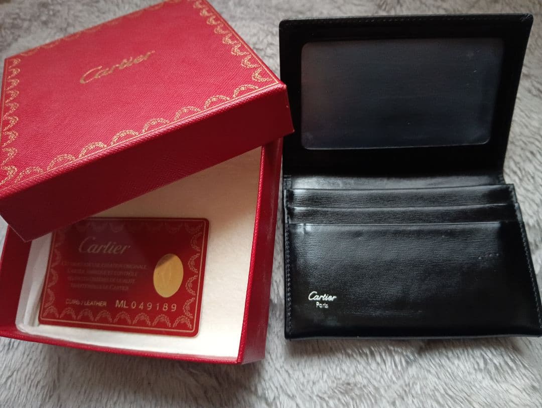 Cartier 黒 レザー 名刺入れ 箱付き