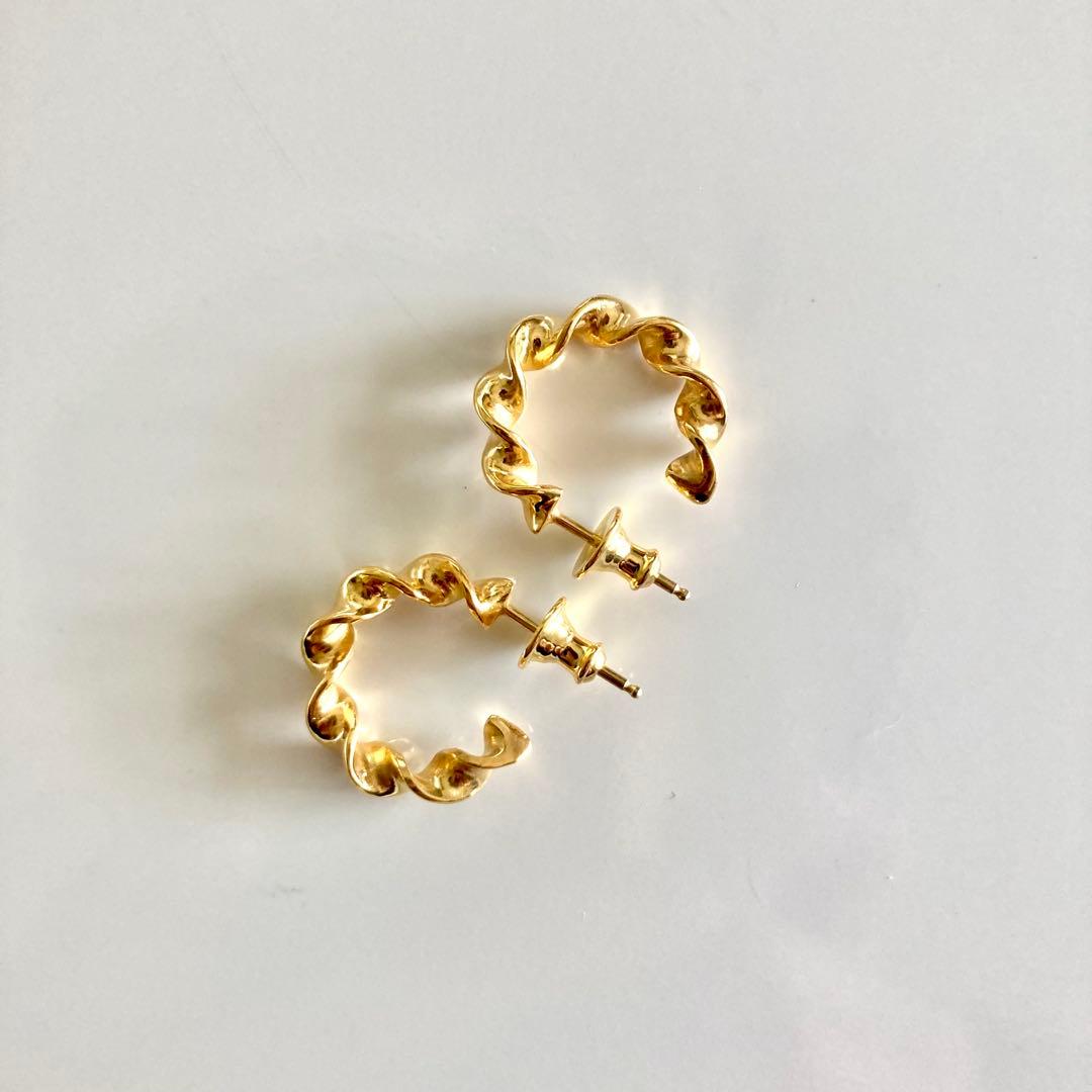 両耳　ゴールド　18金　ピアス　18mm クロムハーツ　BWL