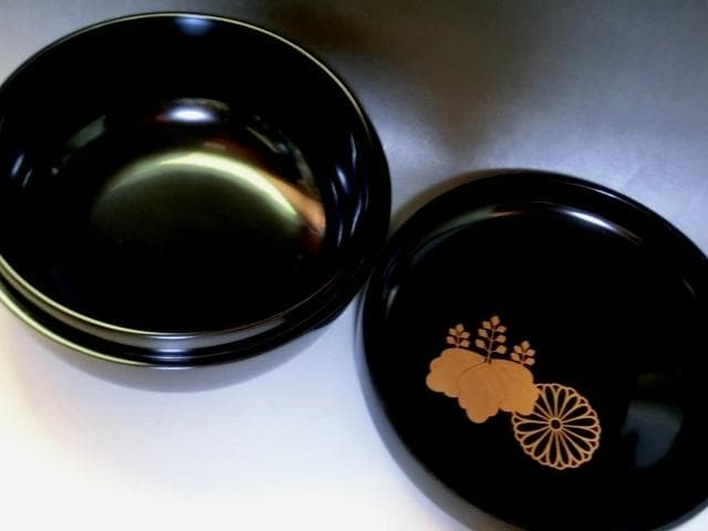 喰籠■輪島塗食籠 蒔絵「玉峰」塗師「都峰」髙台寺蒔絵 黒塗り漆器 丸型菓子器■