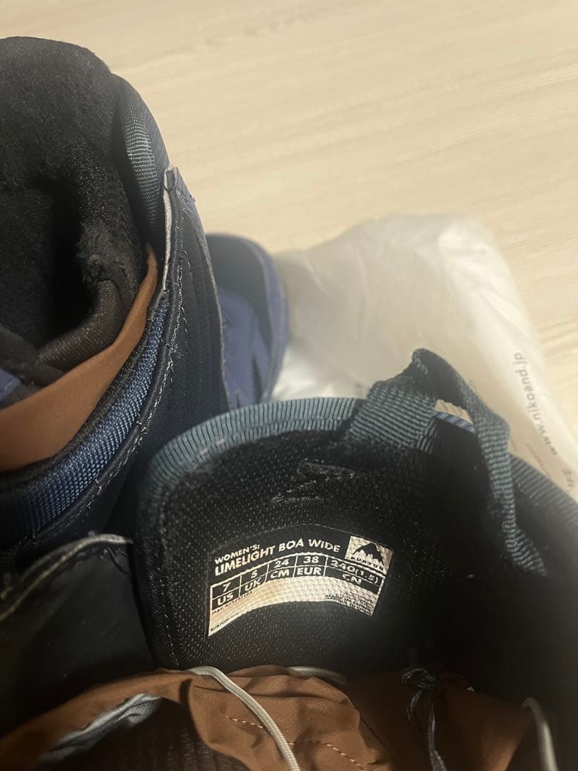 スノーボードブーツ　Burton Imprint 2 女性用 ネイビー