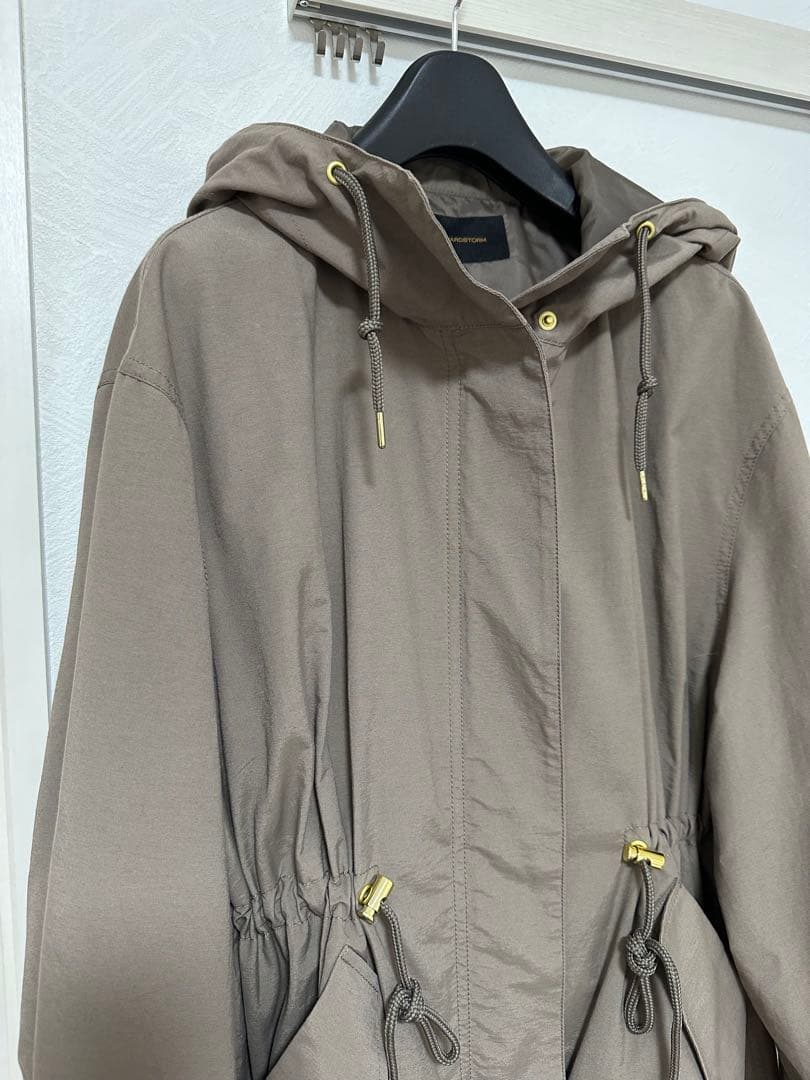 バンヤードストーム　ベージュ フード付き モッズコート