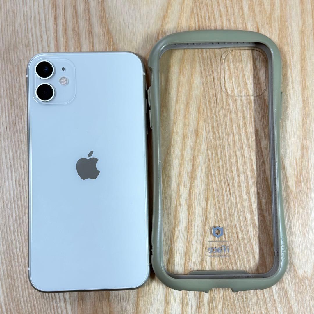 Apple iPhone 11 ホワイト SIMフリー iFaceケース付き