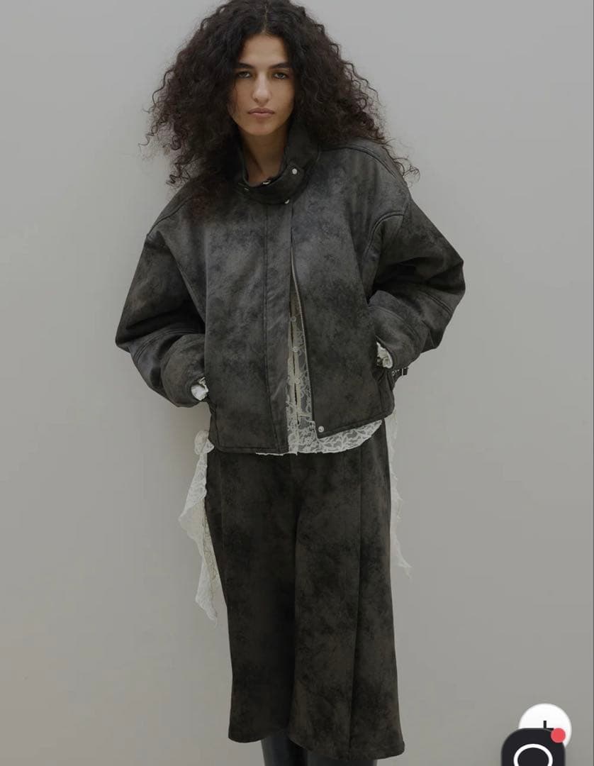 ジャケット・アウター UND CRUSHED PADDED JACKET