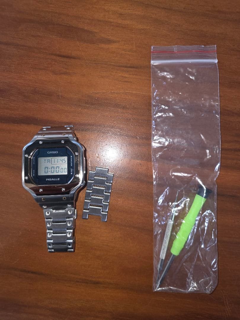 デジタル腕時計 カスタム コンビ