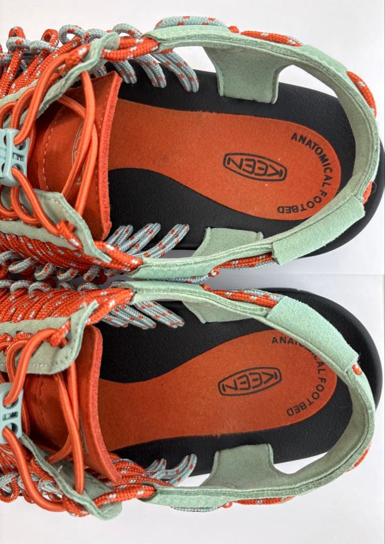 美品 KEEN UNEEK ユニーク スニーカーサンダル ミントグリーン
