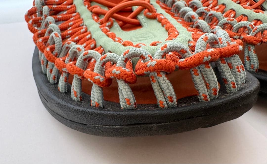 美品 KEEN UNEEK ユニーク スニーカーサンダル ミントグリーン