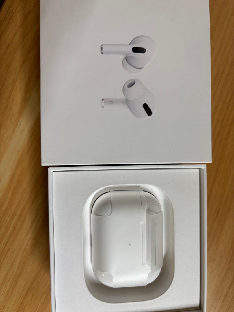Apple AirPods Pro 第一世代
