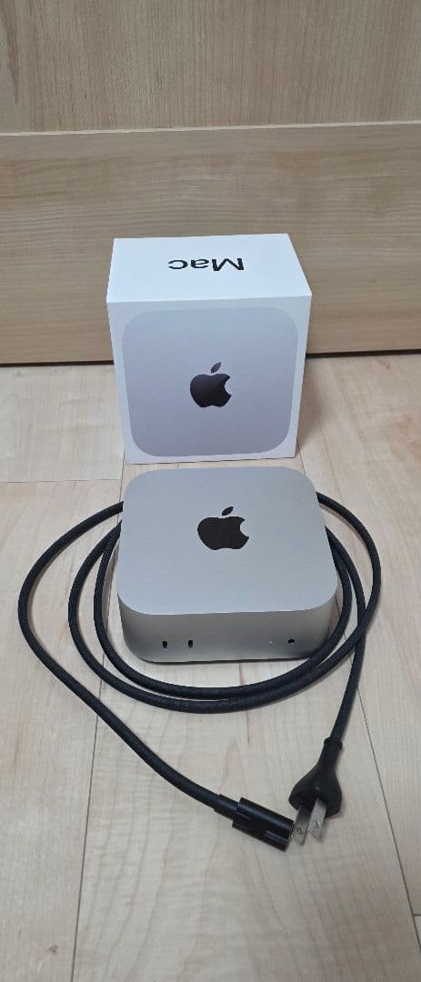 Apple Mac mini M4 24GBメモリ 1TB SSD
