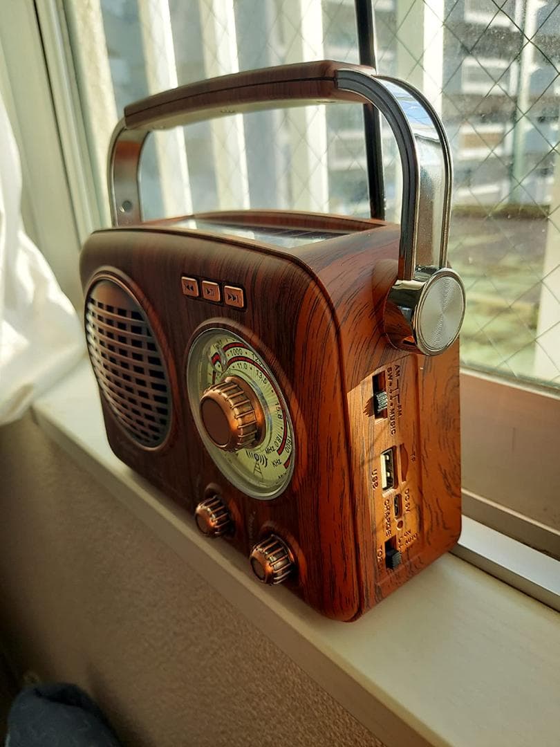 ポータブルラジオ 高感度 FM/AM/SW