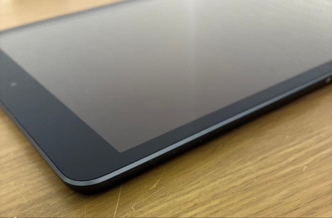 【バッテリー98%】iPad 第8世代 32GB Wi-Fi スペースグレイ