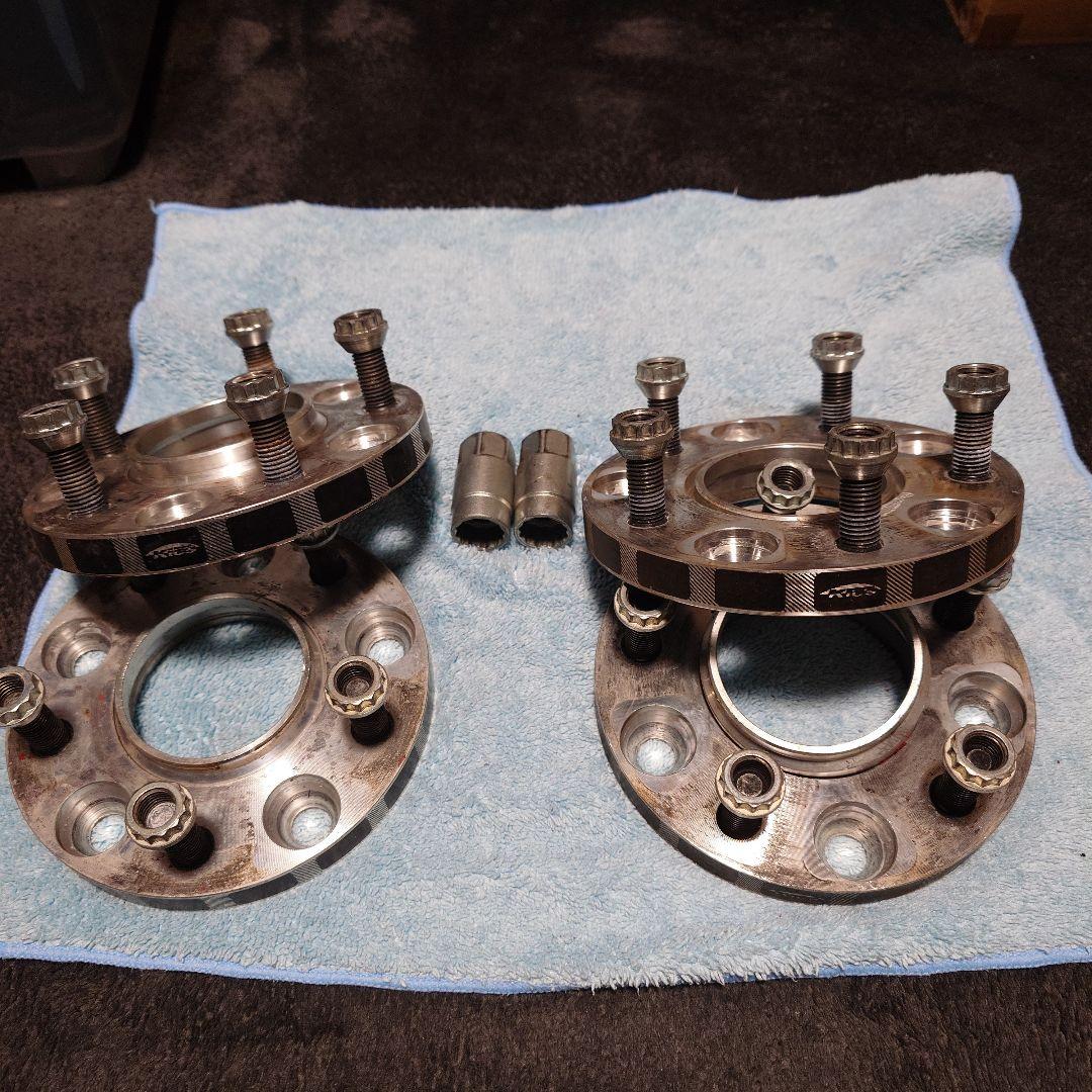 KYO-EI Kics 　ワイトレ15ミリ.ハブリング付67パイ　マツダ.三菱