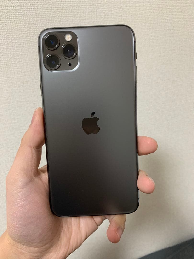 iPhone 11 Pro Max 256GB SIMフリー バッテリー100%