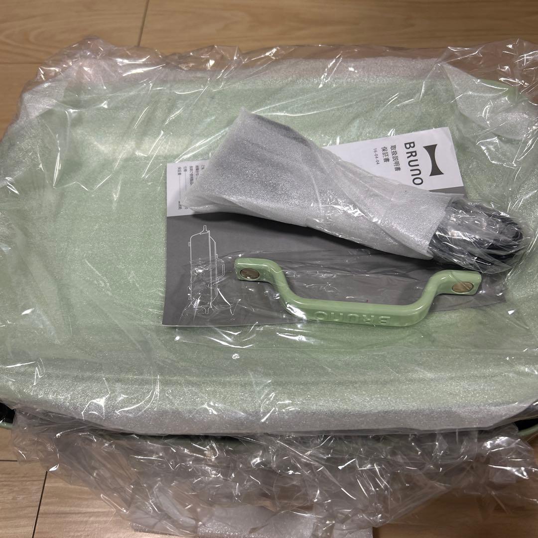 BRUNO新品未使用ホットプレートグランデサイズ　ペールグリーン