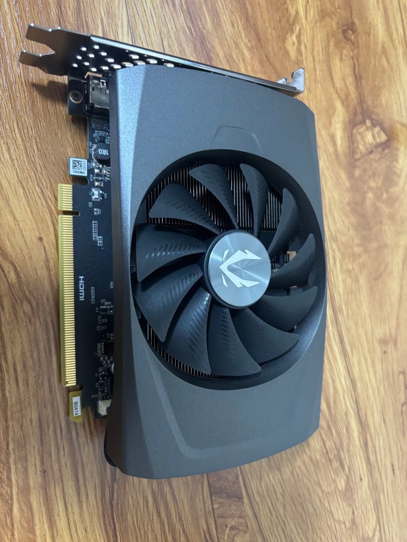 グラフィックボード・グラボ・ビデオカード NVIDIA GeForce RTX 4060 8GB