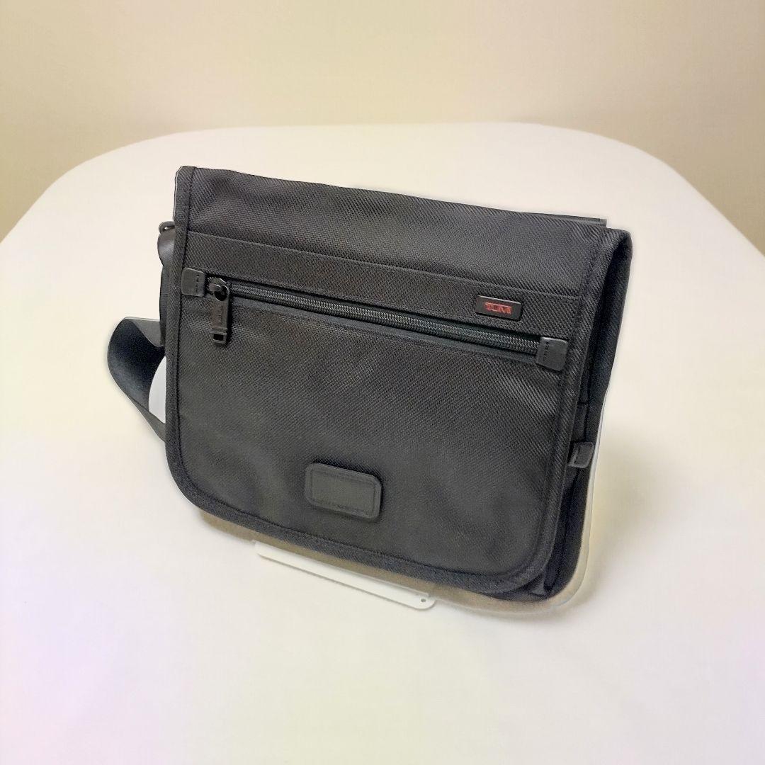 TUMI 22105DH Alpha ショルダーバッグ ボディバッグ 黒 未使用