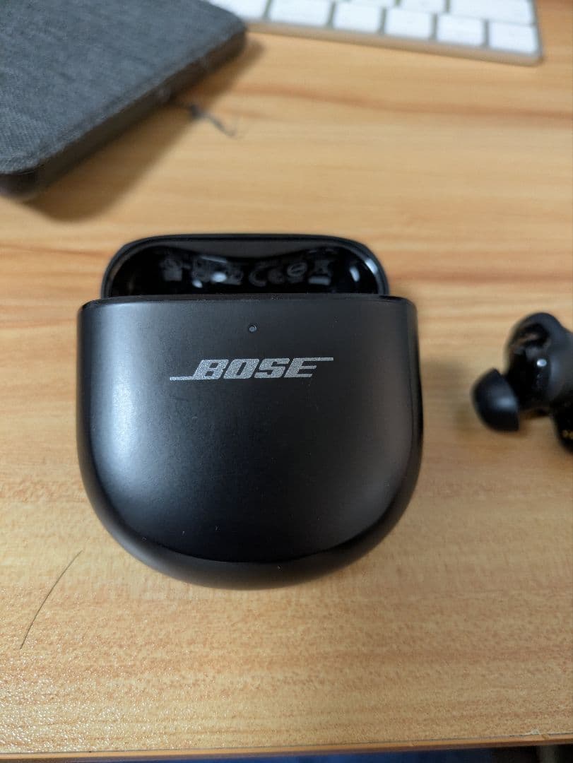 BOSE QUIETCOMFORT ULTRA EARBUDSケースのみ