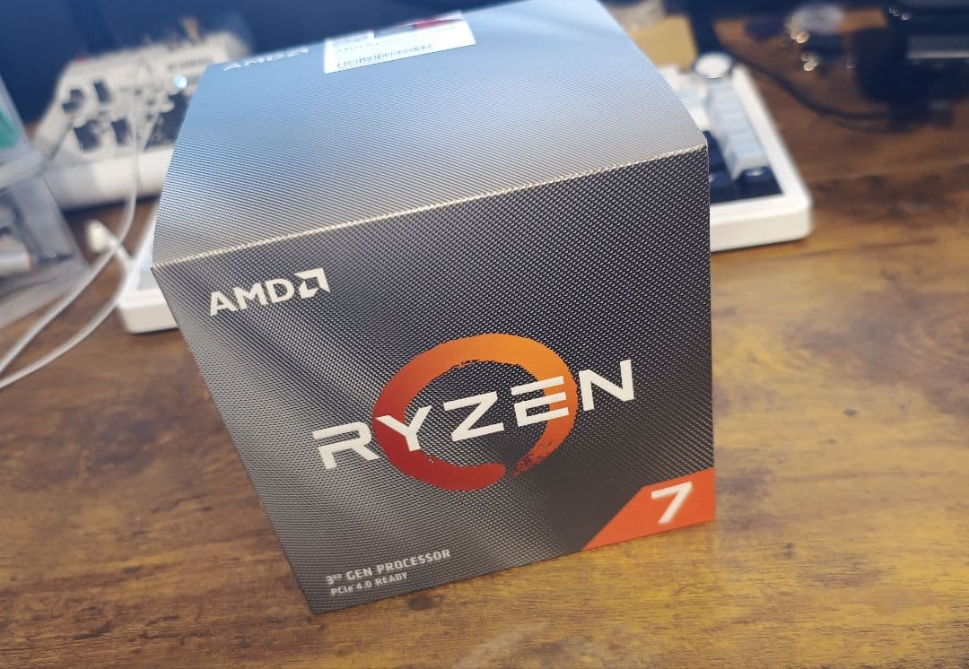 AMD RYZEN7 3700X 正規品