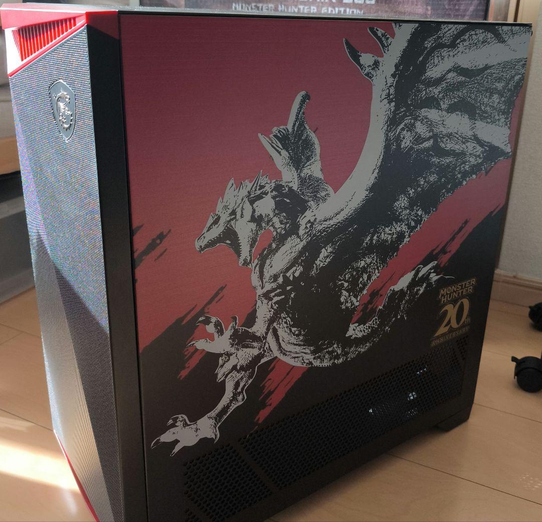 モンハンコラボPCケース 美品