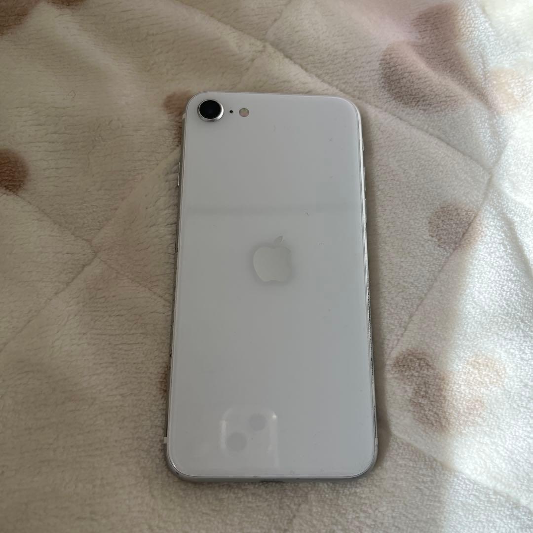 レア音無！iPhone SE 第2世代 128GB 海外版 音無　SIMフリー
