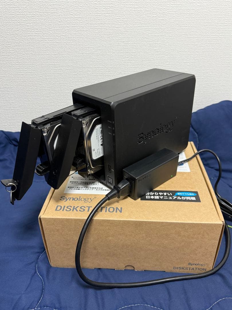 美品Synology DS720+
