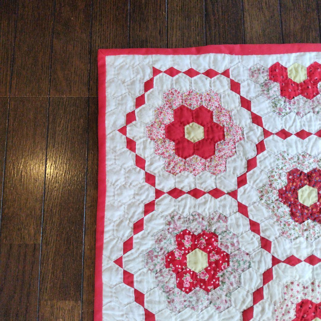 パッチワークキルト タペストリー ハンドメイド