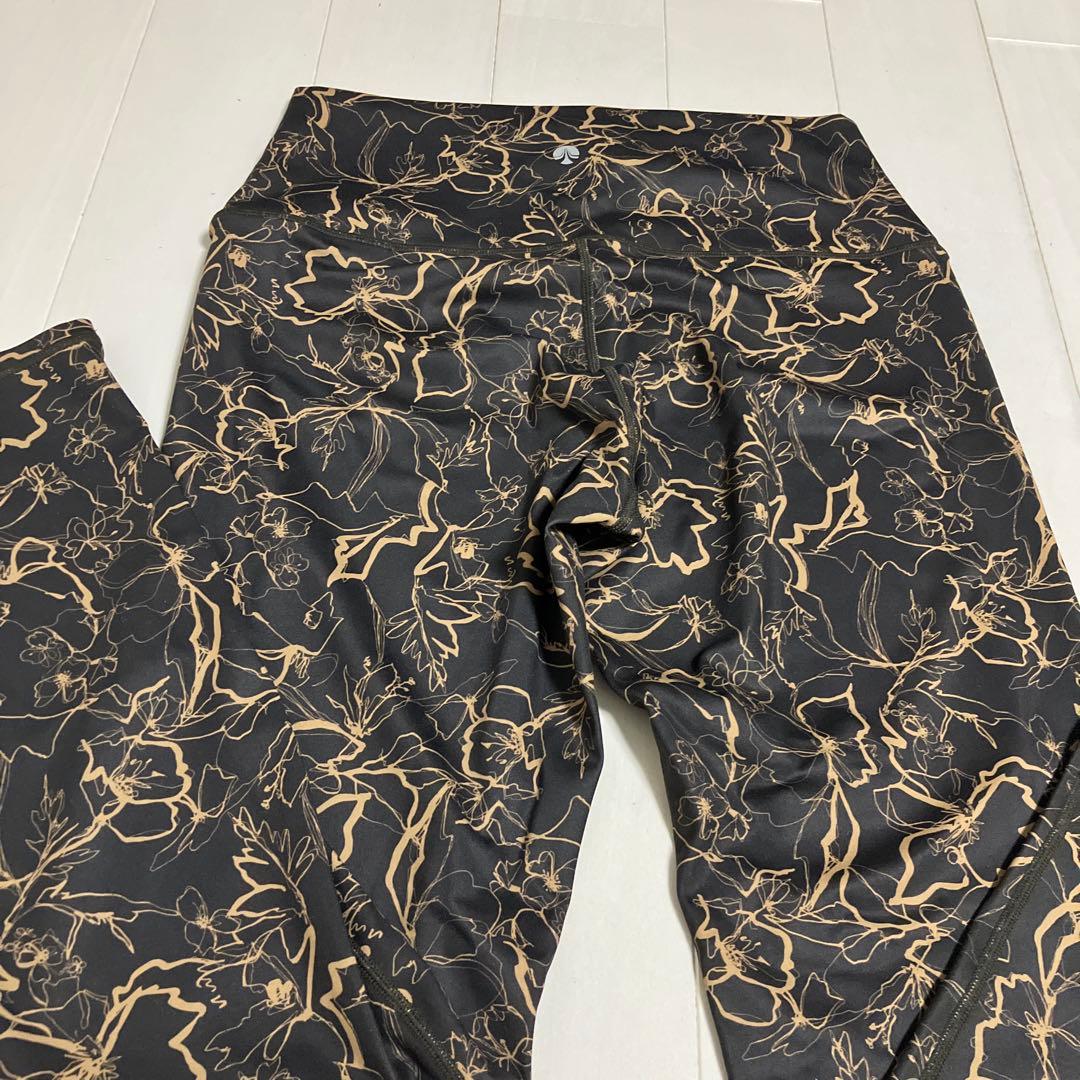 SUKALA ヨガウェア　L セットアップ　lava