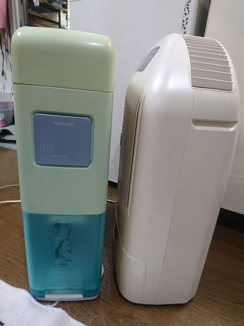 除湿機 色々・・東芝 プチクール && 他、