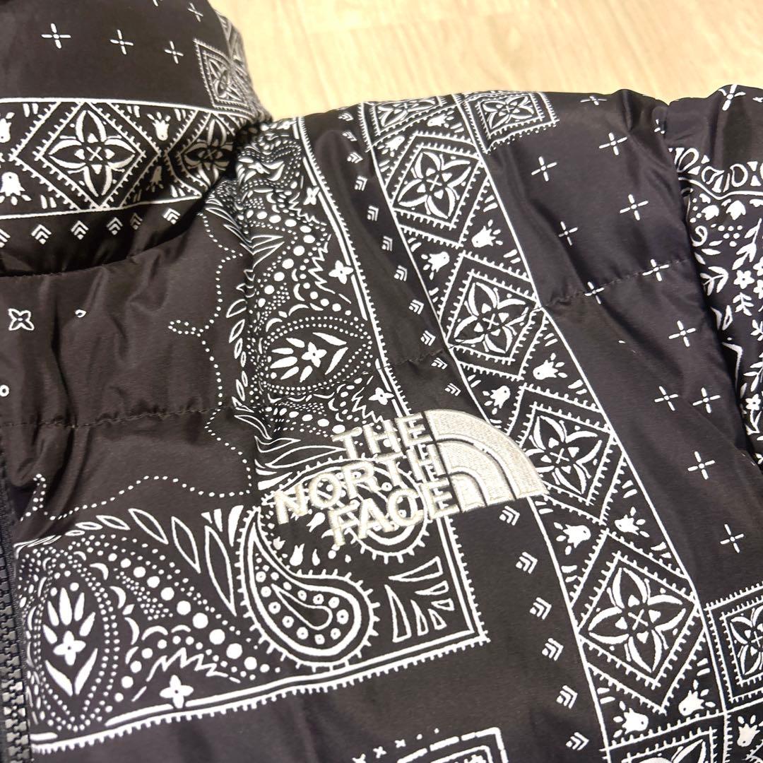 ザノースフェイス　ペイズリー　バンダナ　ヌプシ　黒　ダウン　メンズ　L B-74