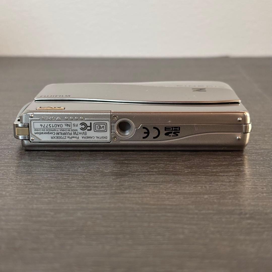 FUJIFILM FINEPIX Z700 EXR デジタルカメラ