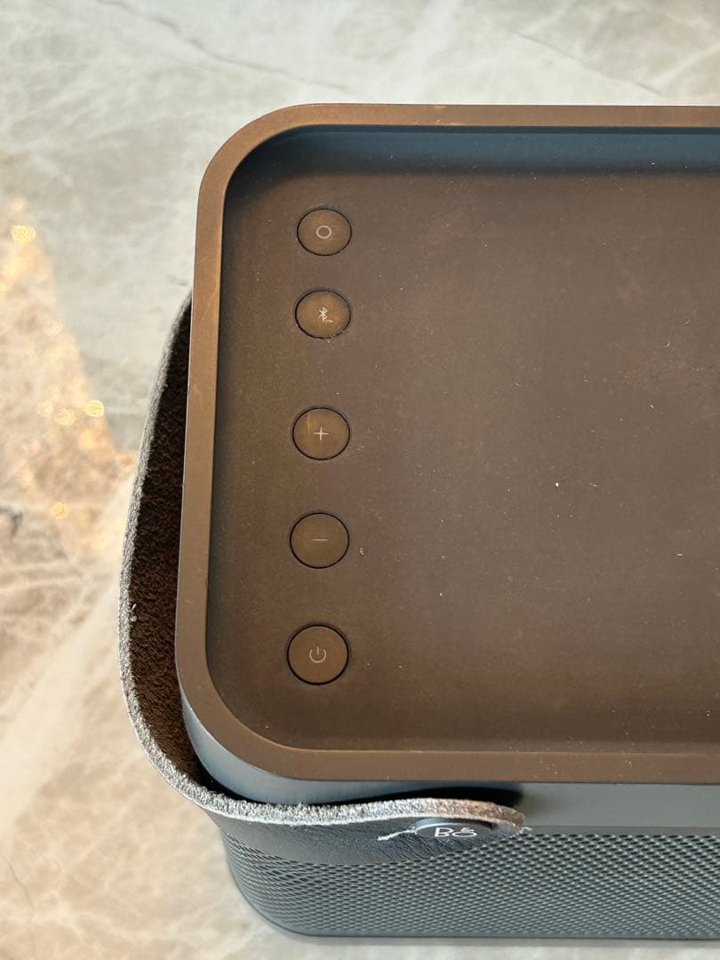 Bang & Olufsen Beolit 17 Bluetoothスピーカー