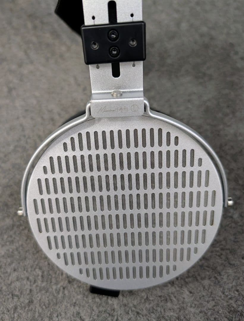 水月雨 MoonDrop 大都会 COSMO 中古