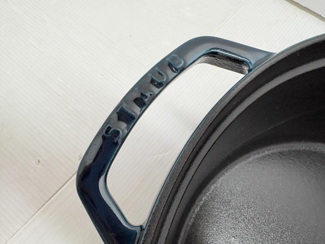 未使用 STAUB ストウブ ピコ・ココット 28cm ブルー 鋳鉄 ホーロー