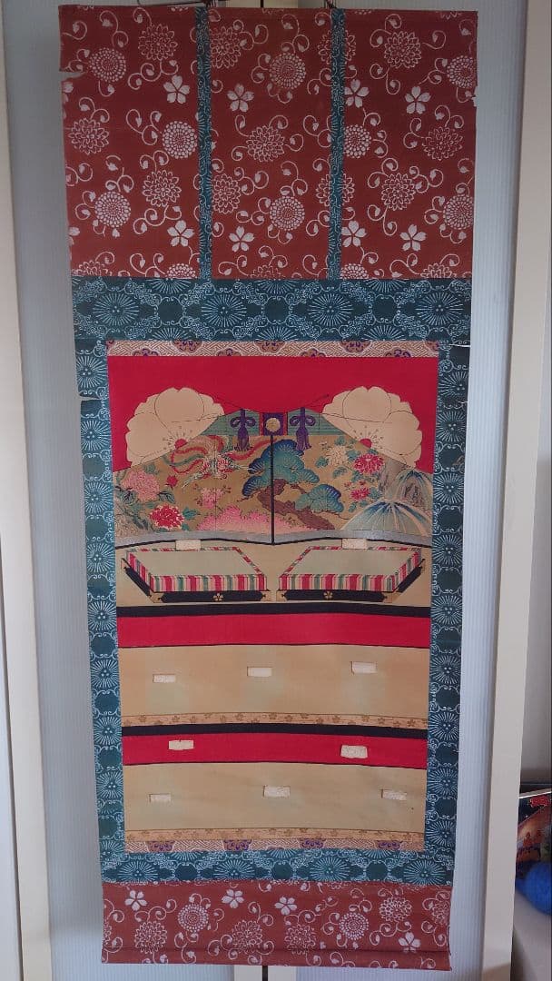 「押し絵雛の掛軸」内裏雛と三人官女と五人囃子