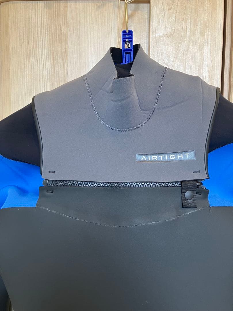 AIRTIGHT セミドライスーツ 青/黒　オーダー