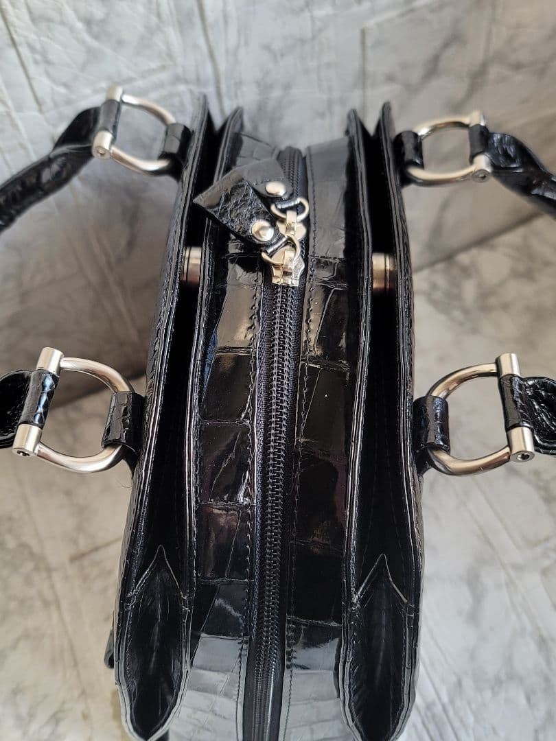 GENUINE CROCODILE SKIN 本クロコダイル バッグ 黒