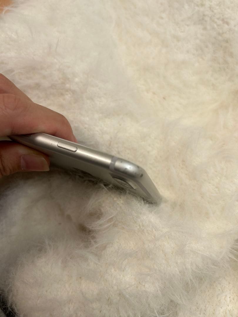 Apple iPhone 7 Plus シルバー 本体（128GB）