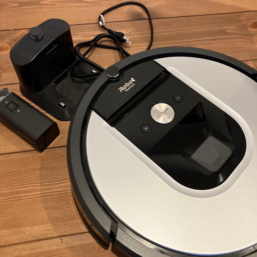 iRobot Roomba 961 本体