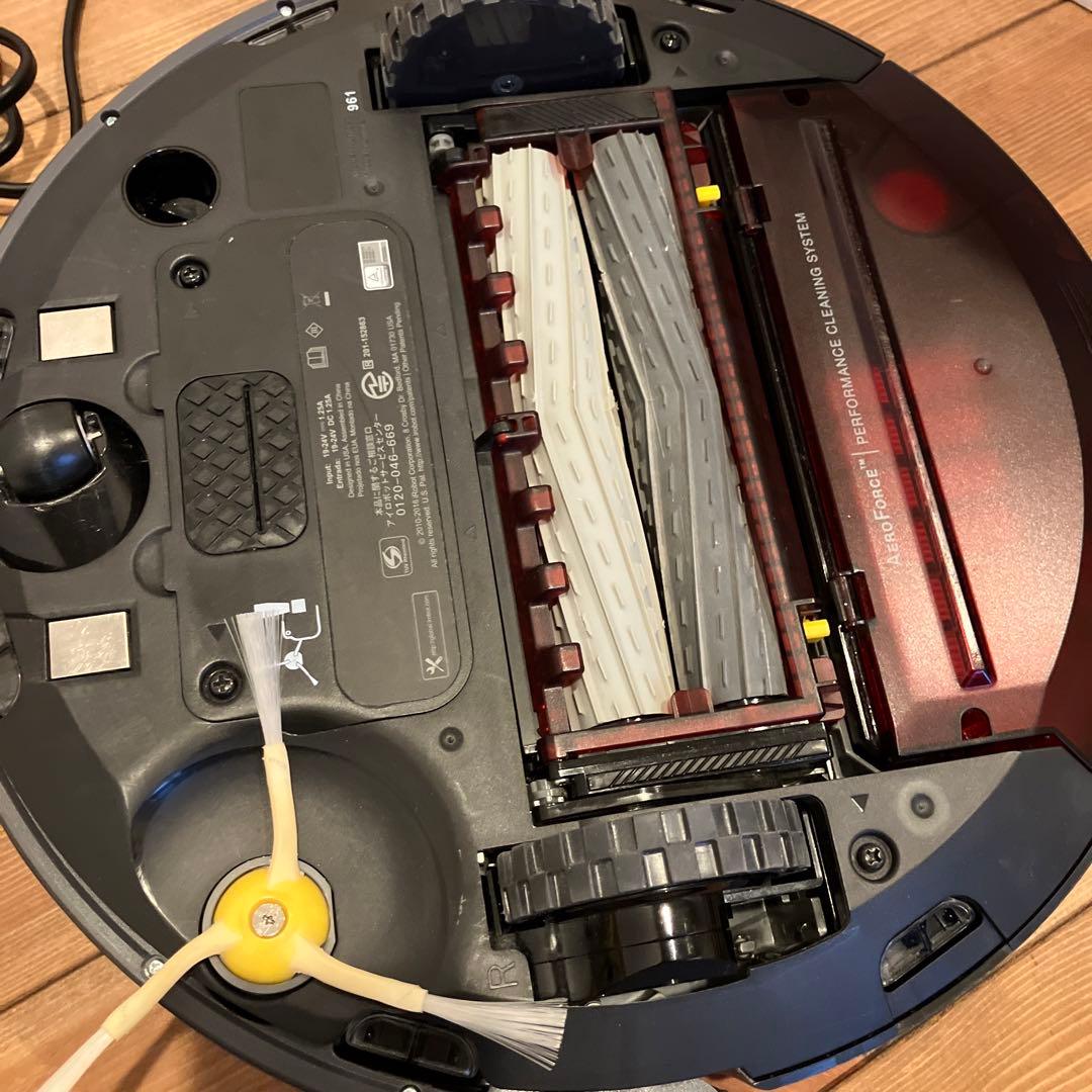 iRobot Roomba 961 本体